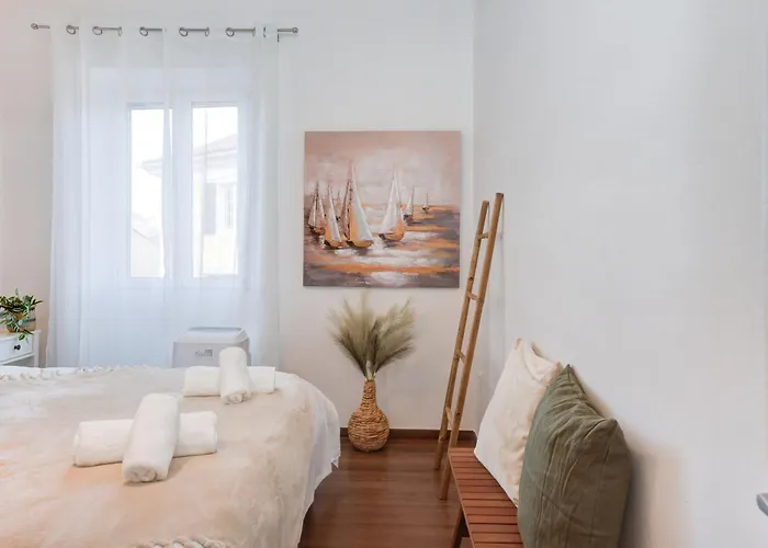 Semeli Old Town Corfu Retreat With Amazing Views Apartamento *