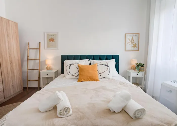 Semeli Old Town Corfu Retreat With Amazing Views Apartamento *